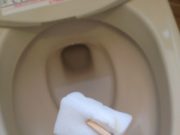 ♪トイレのフチ裏掃除の秘密兵器♪
